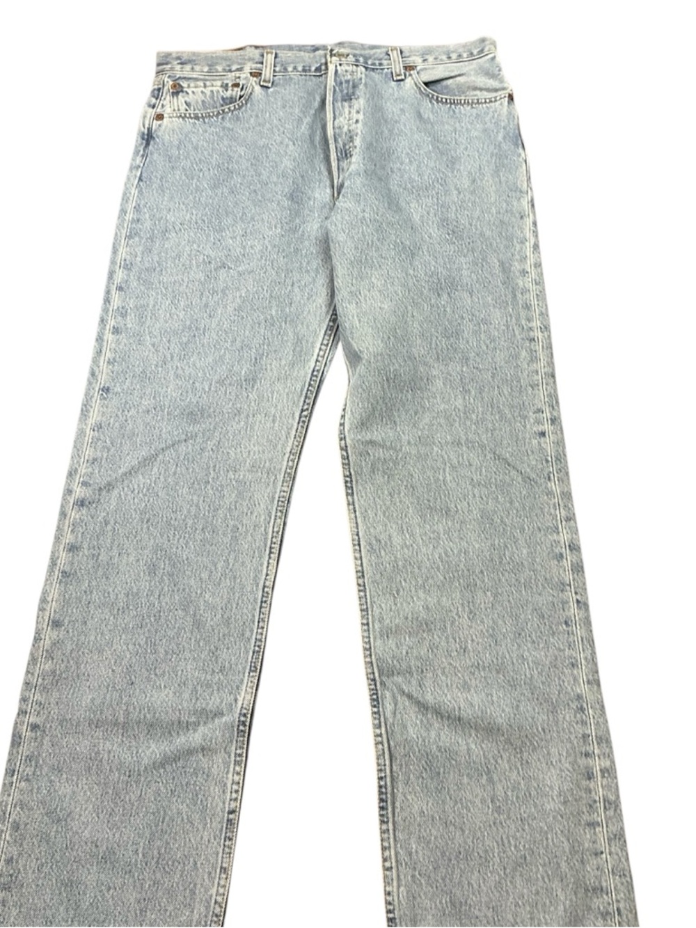 Vintage Levi’s 501 button fly light wash straight leg jeans 34 x 34 - Picture 2 of 7